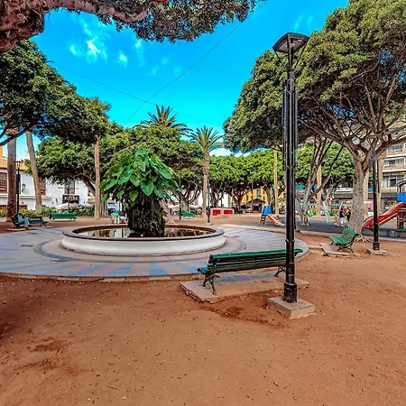 Home2book Center Apartment